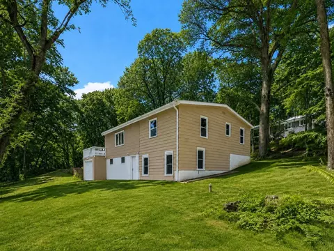 Exterior - 9350 Roy Rd, Delano, MN 55328 photo 2 of 3