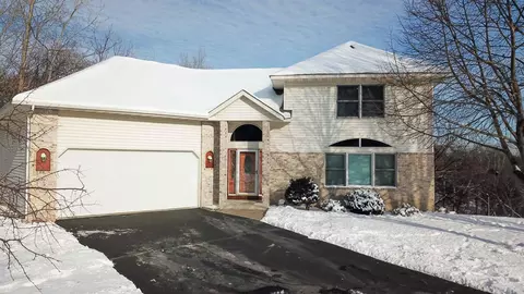 6492 Bordeaux Ct, Inver Grove Heights, MN 55076