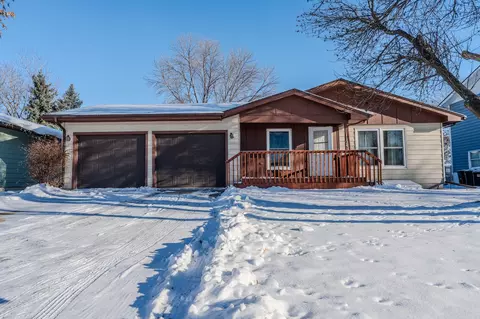 1128 19th St N, Moorhead, MN 56560