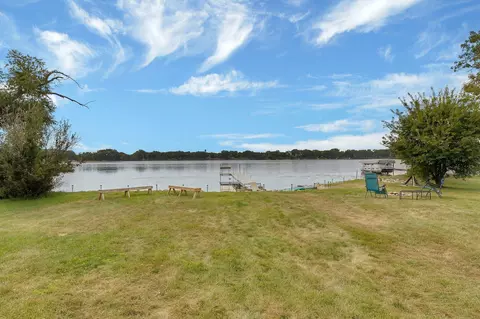 Exterior - 4986 Eagle Lake Rd, Willmar, MN 56201 photo 8 of 9