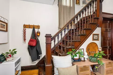 Entry Way - 3816 W 5th St, Duluth, MN 55807 photo 1 of 1