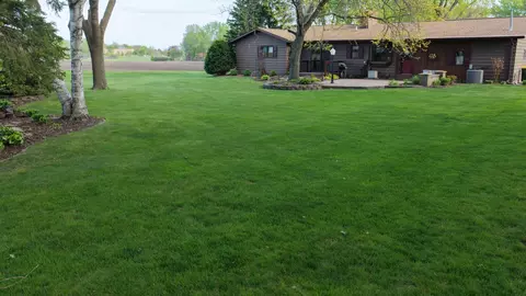 Exterior - 941 Mary Ave, Willmar, MN 56201 photo 11 of 17