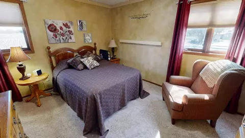 Bedroom - 941 Mary Ave, Willmar, MN 56201 photo 1 of 10