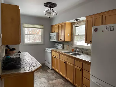 Kitchen - 4564 Green Gables Rd, Brainerd, MN 56401 photo 2 of 2