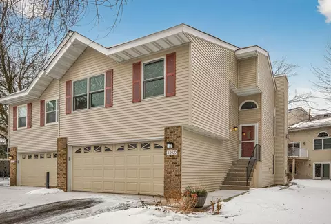 4249 Boulder Ridge Pt, Eagan, MN 55122