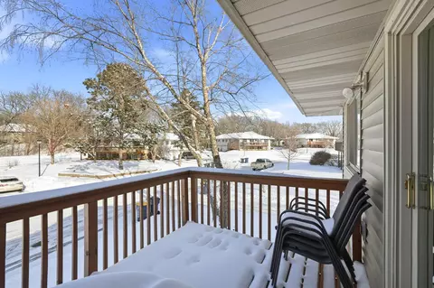 Exterior - 1650 Hickory Hill Dr, Eagan, MN 55122 photo 4 of 4