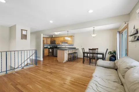 Living - 1650 Hickory Hill Dr, Eagan, MN 55122 photo 4 of 6