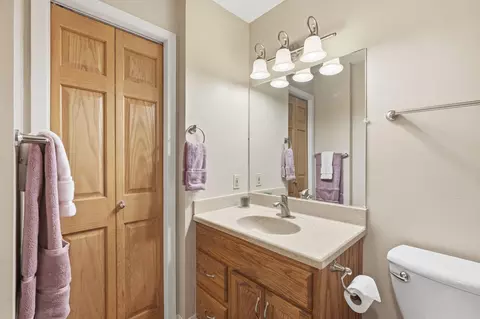 Bath - 1650 Hickory Hill Dr, Eagan, MN 55122 photo 1 of 3
