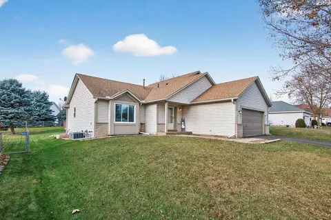 7390 Jordon Ave S, Cottage Grove, MN 55016
