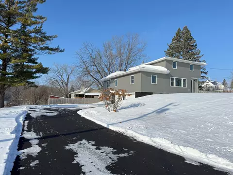 2903 Fremont Ct SW, Rochester, MN 55902