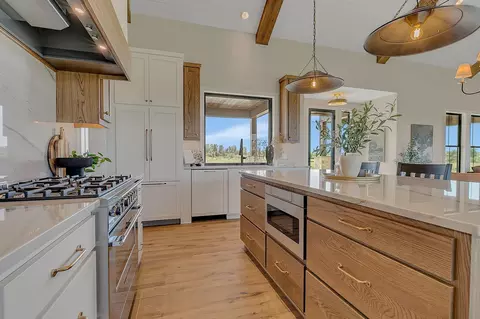 Kitchen - 1093 20th Ave N, Sartell, MN 56377 photo 3 of 10
