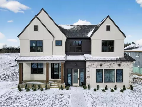 20081 Globe Dr, Lakeville, MN 55044