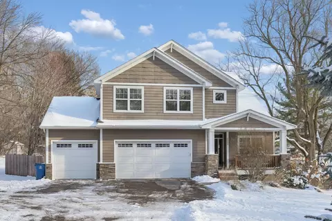 5009 Williston Rd, Minnetonka, MN 55345