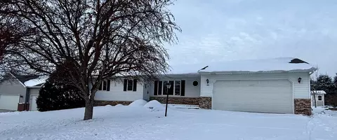 280 4th Ave SE, Plainview, MN 55964 photo 2