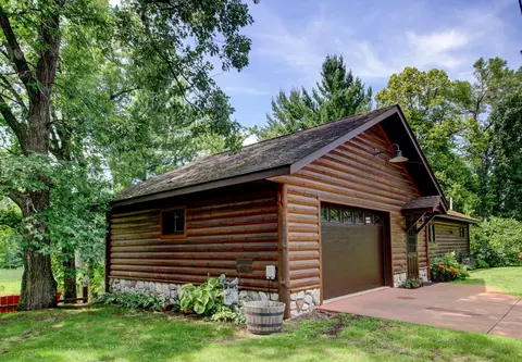 1935 White Pine Point Rd SW, Pine River, MN 56474