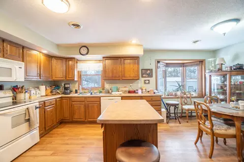Kitchen - 332 4th St NW, Perham, MN 56573 photo 3 of 5