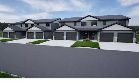 202 Pries St NW, Eyota, MN 55934