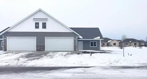 1012 NE 6th Ave, Perham, MN 56573