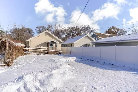 Exterior - 711 8th Ave N, Saint Cloud, MN 56303 photo 7 of 11