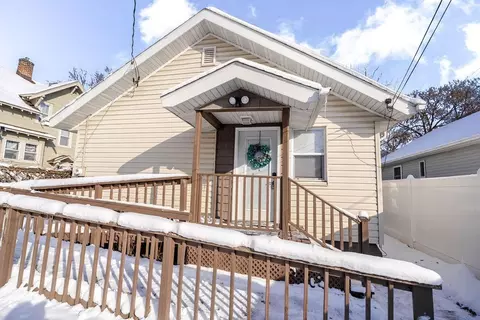 Exterior - 711 8th Ave N, Saint Cloud, MN 56303 photo 8 of 11