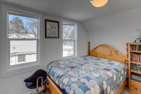 Bedroom - 839 Bluff Ave, Brainerd, MN 56401 photo 3 of 6