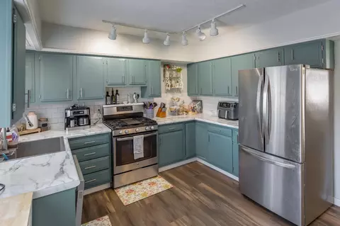 Kitchen - 839 Bluff Ave, Brainerd, MN 56401 photo 1 of 4