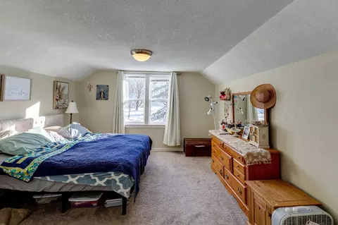 Bedroom - 839 Bluff Ave, Brainerd, MN 56401 photo 2 of 6