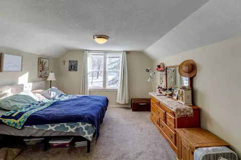 Bedroom - 839 Bluff Ave, Brainerd, MN 56401 photo 2 of 6