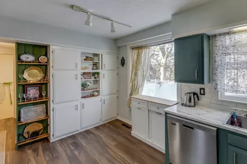 Kitchen - 839 Bluff Ave, Brainerd, MN 56401 photo 4 of 4
