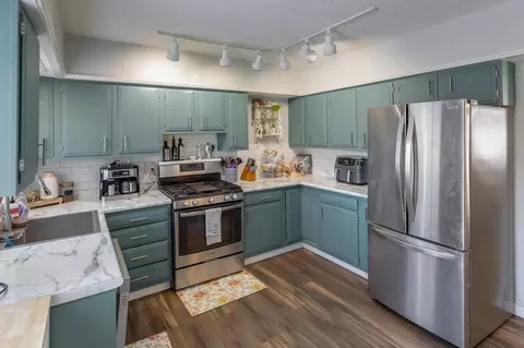 Kitchen - 839 Bluff Ave, Brainerd, MN 56401 photo 1 of 4