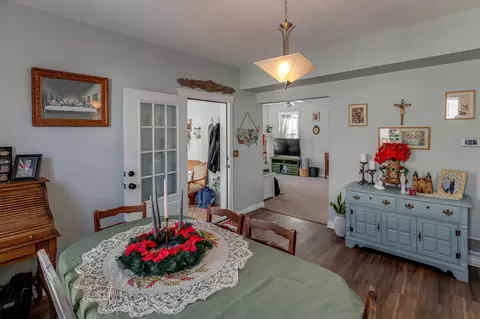 Dining - 839 Bluff Ave, Brainerd, MN 56401 photo 2 of 3