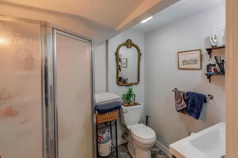 Bath - 839 Bluff Ave, Brainerd, MN 56401 photo 1 of 2