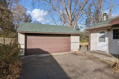1312 E 93 12 St, Bloomington, MN 55425 photo 36