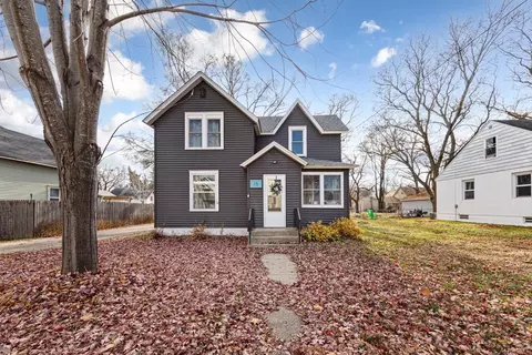 15 14th St NE, Faribault, MN 55021
