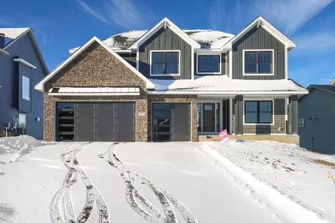 18567 Hidden Way, Lakeville, MN 55044