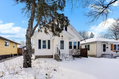 1008 Scheffer Ave, Saint Paul, MN 55102 photo 2