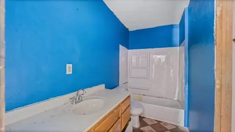 Bath - 1171 Villa Vista Cir, Cromwell, MN 55726 photo 1 of 3