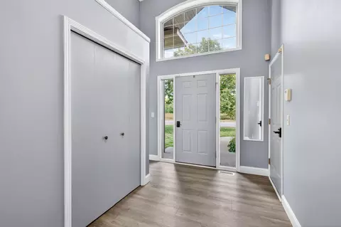 Entry Way - 5111 109th Ave N, Champlin, MN 55316 photo 2 of 2