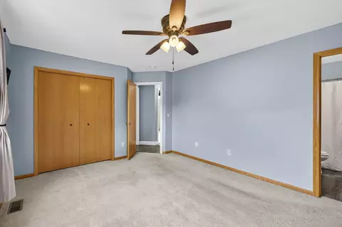 Bedroom - 5111 109th Ave N, Champlin, MN 55316 photo 3 of 10