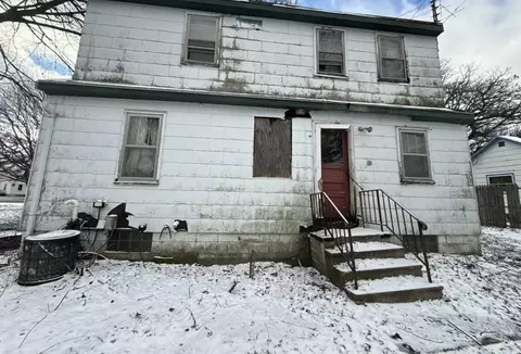323 Main St, Manchester, MN 56007 photo 9