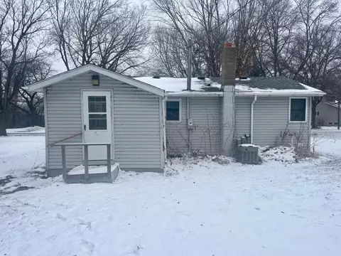 814 S 10th St, Montevideo, MN 56265