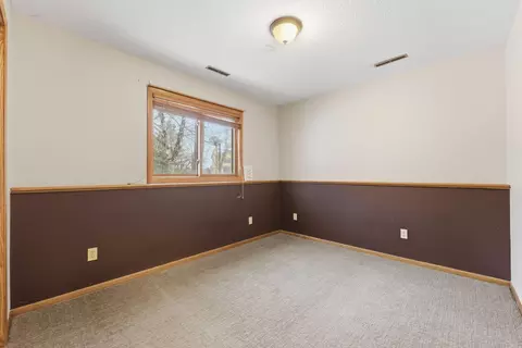 4093 Vermont Ave, Eagan, MN 55123 photo 38