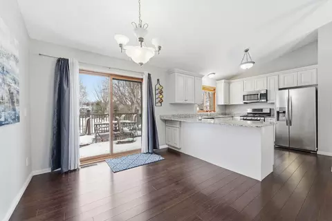 4093 Vermont Ave, Eagan, MN 55123 photo 6