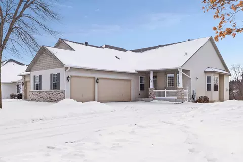 820 Woodduck Dr, Woodbury, MN 55125
