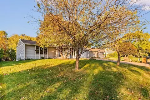 1569 Lancaster Ln, Eagan, MN 55122 photo 42