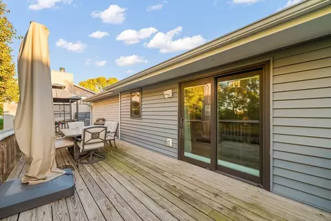 1569 Lancaster Ln, Eagan, MN 55122 photo 18