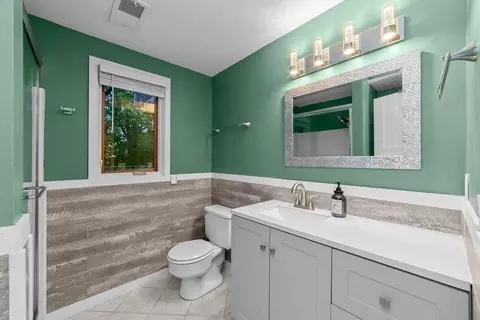 1569 Lancaster Ln, Eagan, MN 55122 photo 33