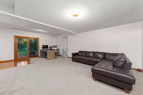 1569 Lancaster Ln, Eagan, MN 55122 photo 31