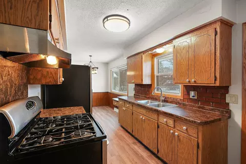 Kitchen - 10933 Gettysburg Ave N, Champlin, MN 55316 photo 2 of 3