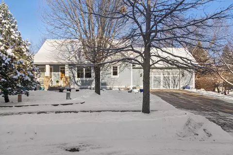 594 Eben Ct, Stillwater, MN 55082
